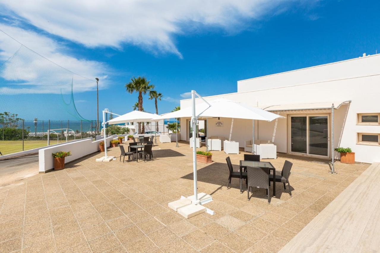 Hotel Residence Miramare Торре-Вадо Экстерьер фото